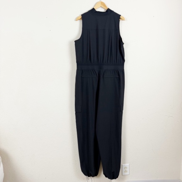 Athleta Brooklyn Black Utility Jumpsuit Size 16 - Picture 5 of 6